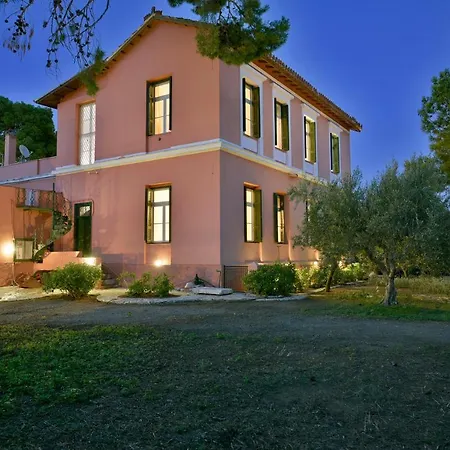빌라 Adorabella Estate